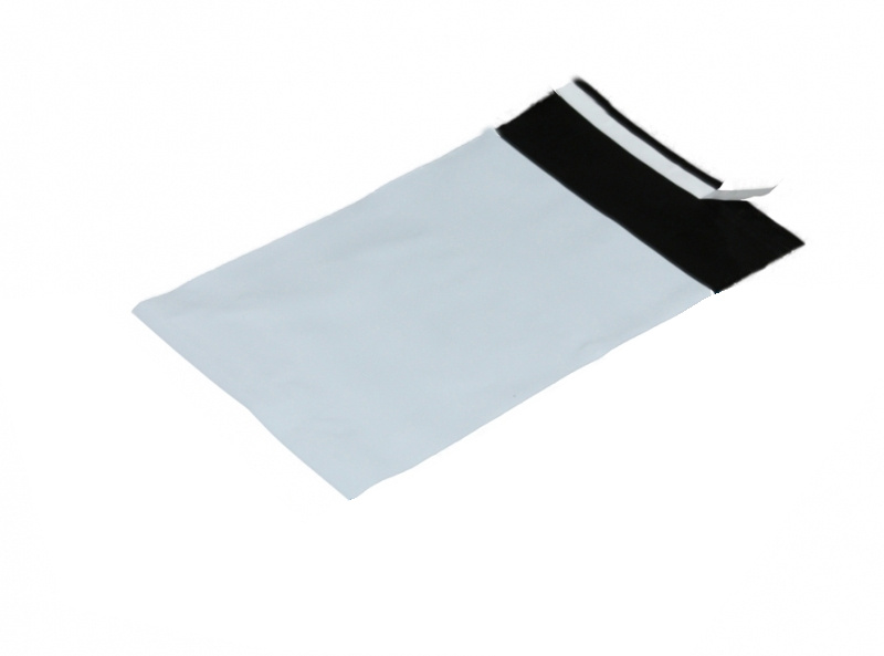 Levně 100 ks - Obálka plastová samolepiaca bielo-čierna 175x255, hr. 0,06