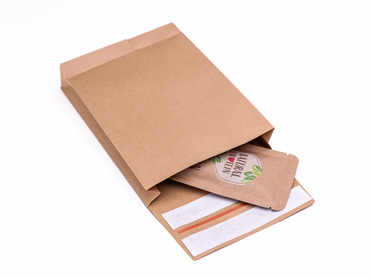 Obálka papierová s krížovým dnom a bočnými skladmi (kraft) 350x450, 2x lepiaca páska - 003