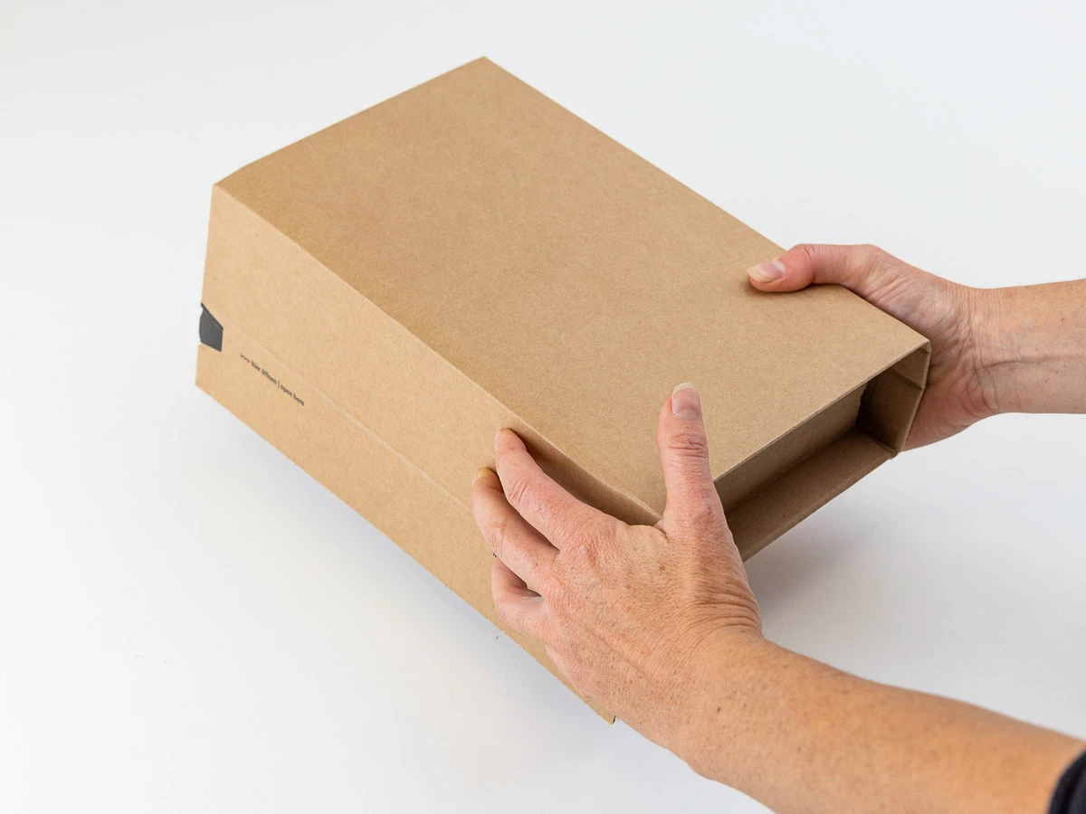 Univerzálny zásielkový obal 1-5 CDs - 147x126x-55 - 003