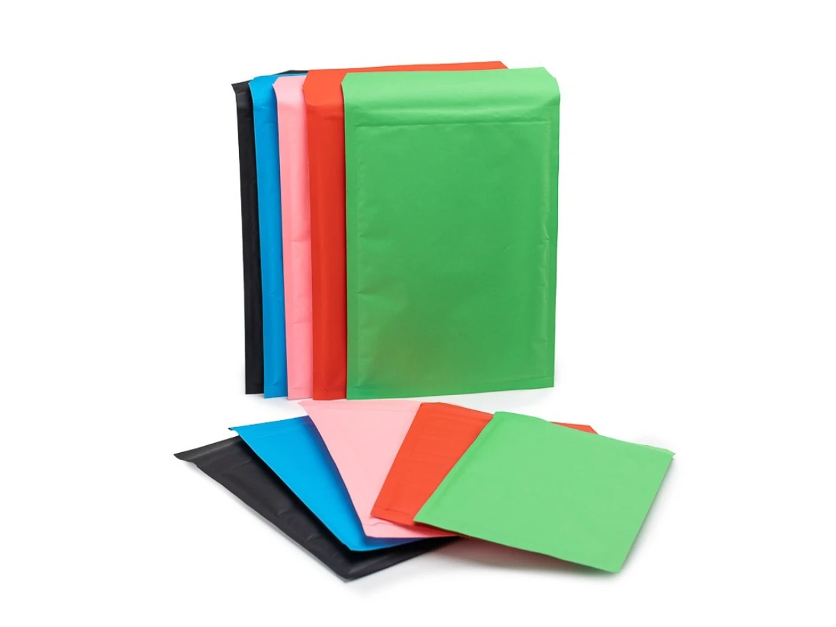 Bublinková obálka farebná - 003