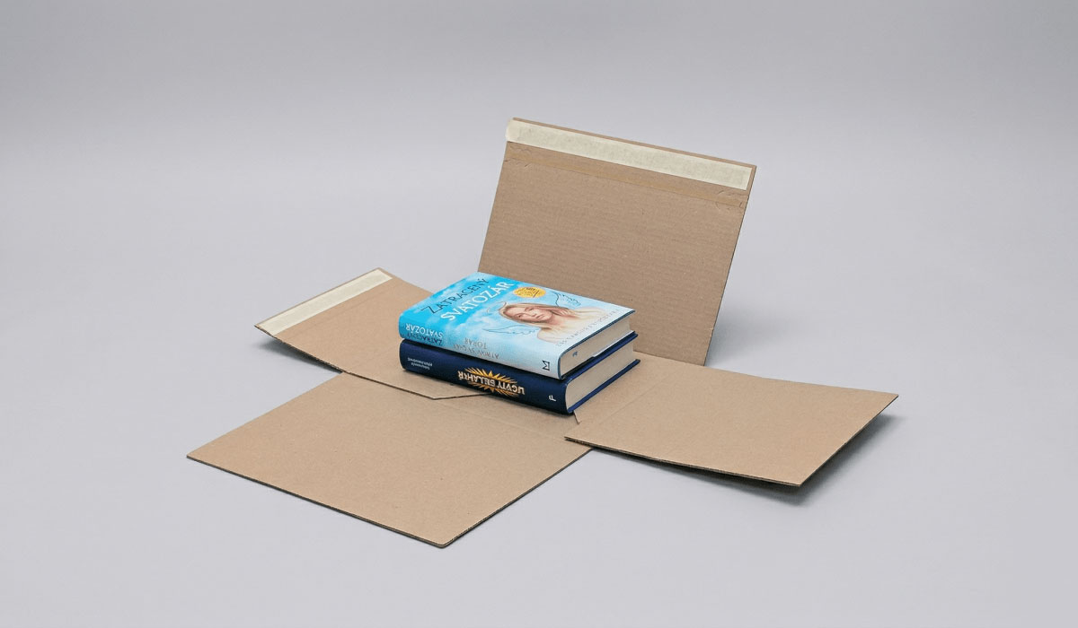 knihy v krížovom obale